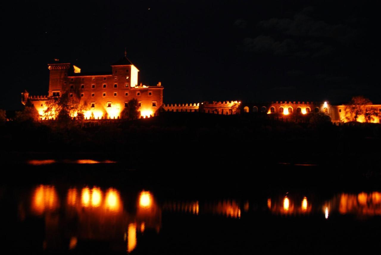 Castell De Riudabella Apartment Vimbodi I Poblet Exterior foto